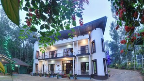 Reception - Royal Woods Coorg (Somvarpet)