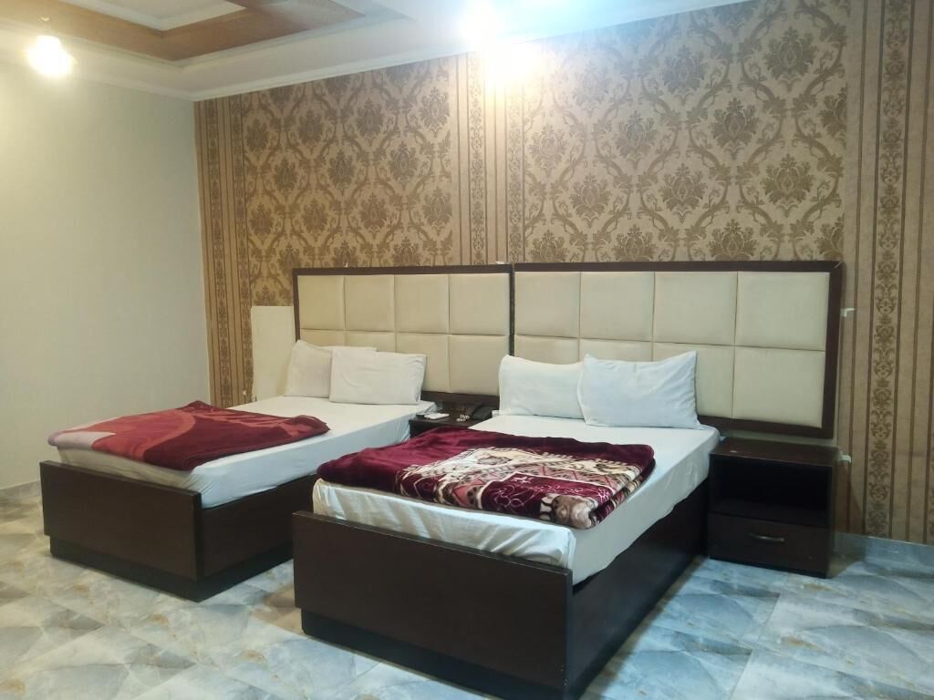 Deluxe Double Room | Soundproofing, iron/ironing board, free WiFi