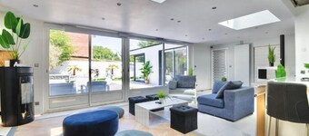 House with parking access to old Lille, pierre mauroy stadium and city center.