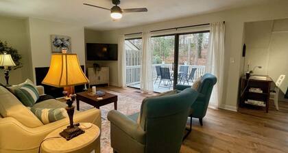 Spacious 2-Bedroom Pet Friendly Townhome in Beautiful Winston-Salem with Carport