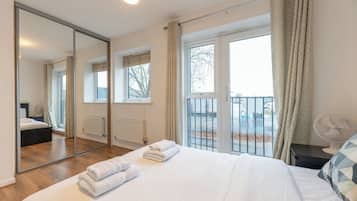 3 bedrooms, iron/ironing board, free WiFi, bed sheets