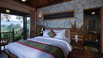 Deluxe Bungalow, Multiple Beds, Balcony, Mountain View | Free WiFi, bed sheets
