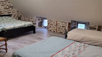 Fer et planche Ă repasser