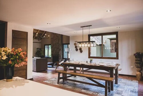 Hermosa Casita de 3 dormitorios!