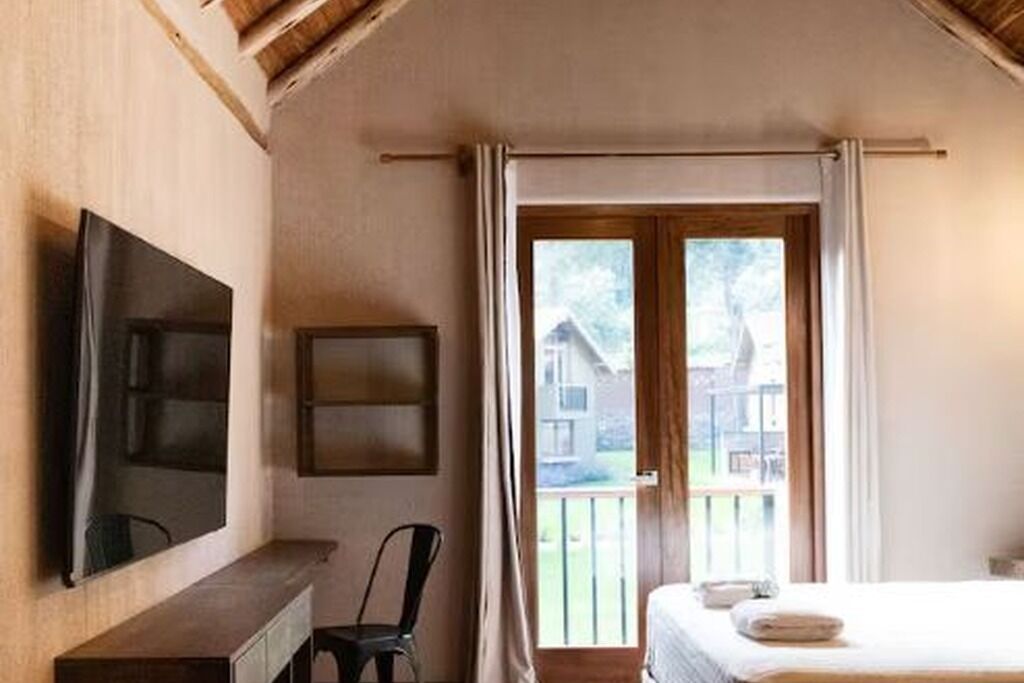 3 室のベッドルーム、WiFi、ベッドシーツ