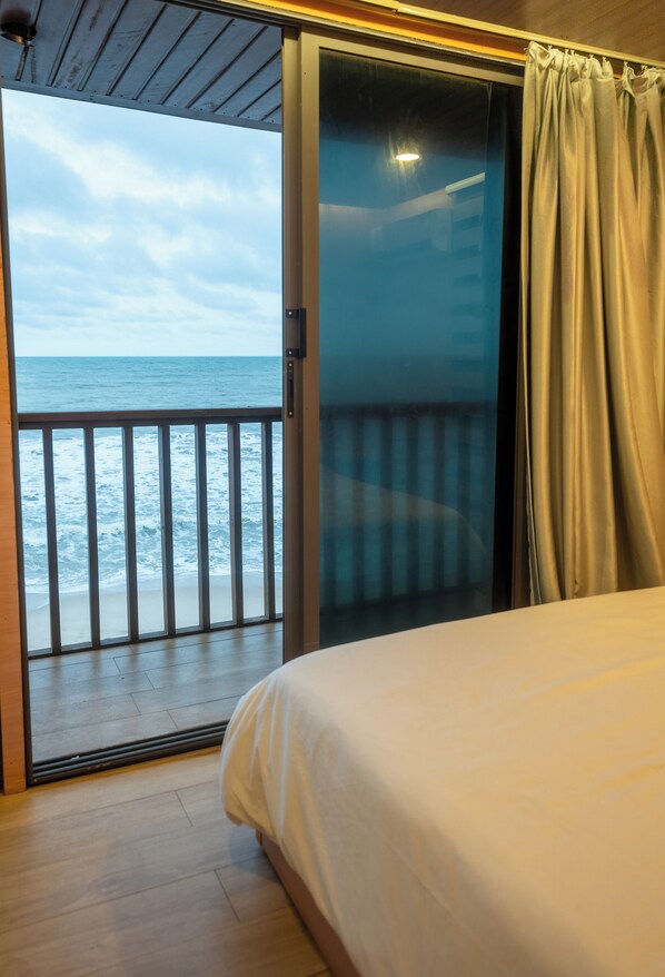 Suite, uitzicht op oceaan | Gratis wifi