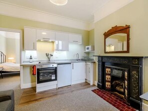 Comfort Apartment, 1 Katil Raja (King), Ground Floor | Dapur peribadi