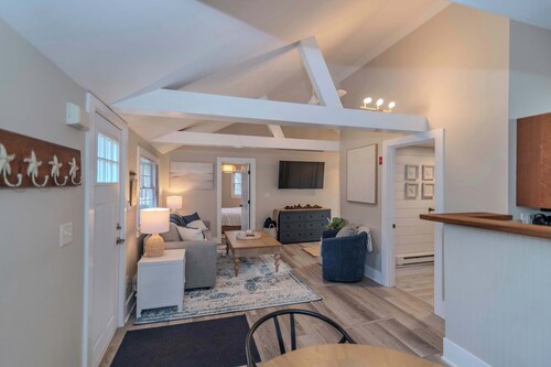 Rye's & Shine | Mins to the Beach | Pet Friendly