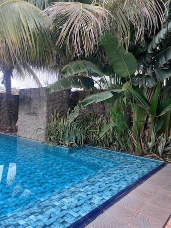 Outdoor pool. HOTEL PORTO SEGURO