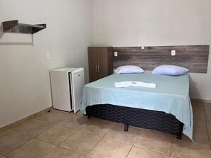 Desk, laptop workspace, free WiFi - HOTEL PORTO SEGURO (Querência)