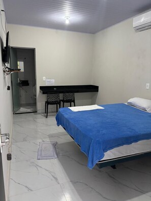 Desk, laptop workspace, free WiFi - HOTEL PORTO SEGURO (Querência)