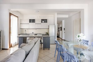 Interior - By The Lake Old Town - Lake View (Desenzano del Garda)