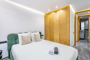 2 bedrooms, iron/ironing board, WiFi - Modern & cosy apartment with designer lounge - Ideal for a relaxing break (Marrakech Gueliz)