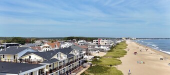 Abellona Inn & Suites