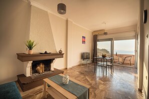 TV, fireplace - SEA GEM APARTMENTS steps from the sand (Chania)