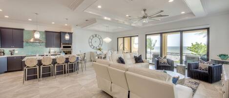 House, Multiple Beds (Blue Paradise) | Living area