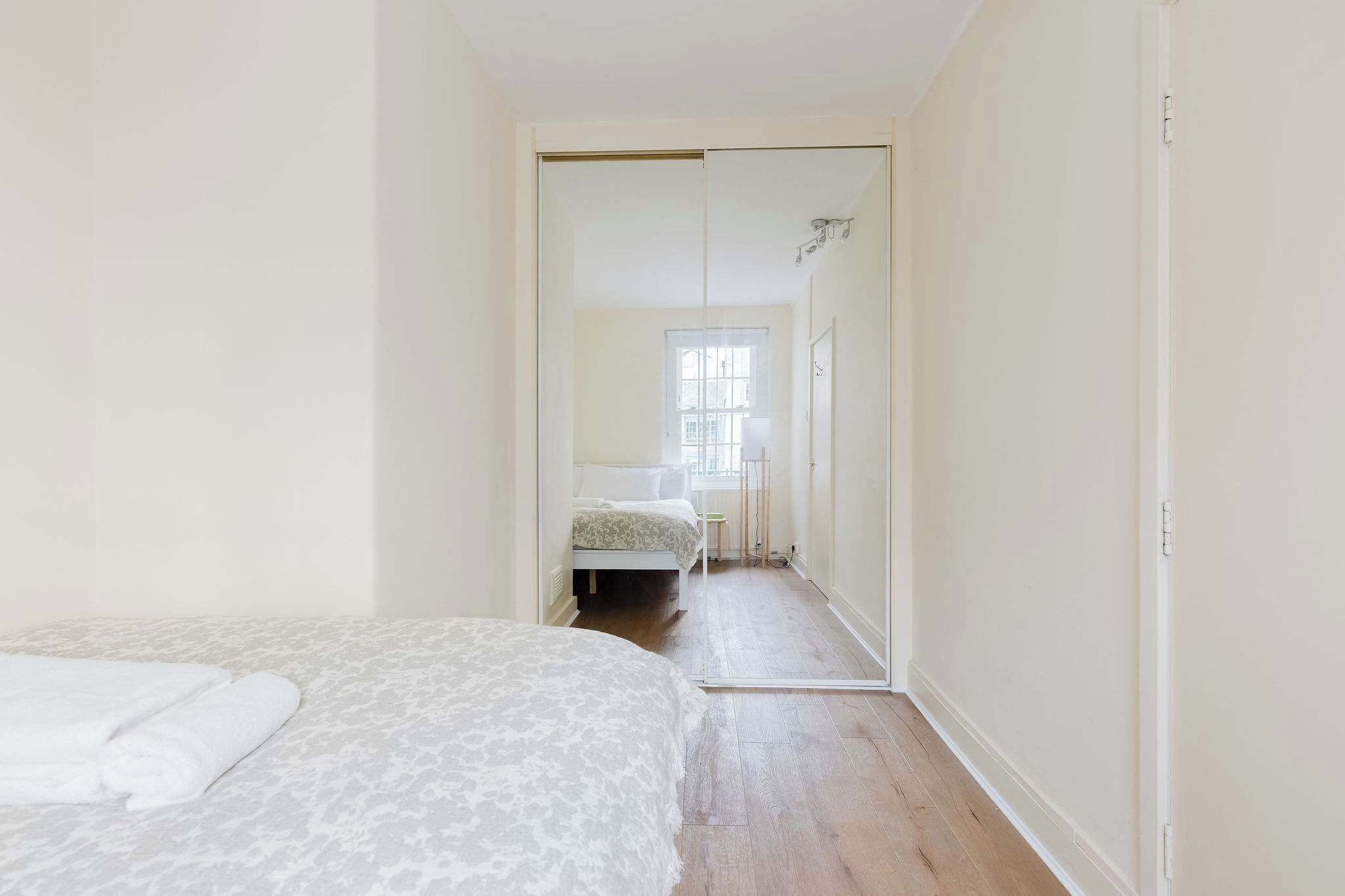 1 habitación, internet y ropa de cama 