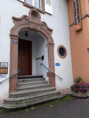 Exterior detail - Spacious, Bright & Modern Apartment "In the Heart of Our Valley" (Munster)