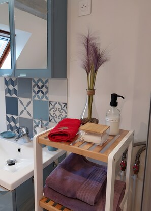 Interior - Spacious, Bright & Modern Apartment “Au Coeur De Notre Vallée” in Munster (Munster)