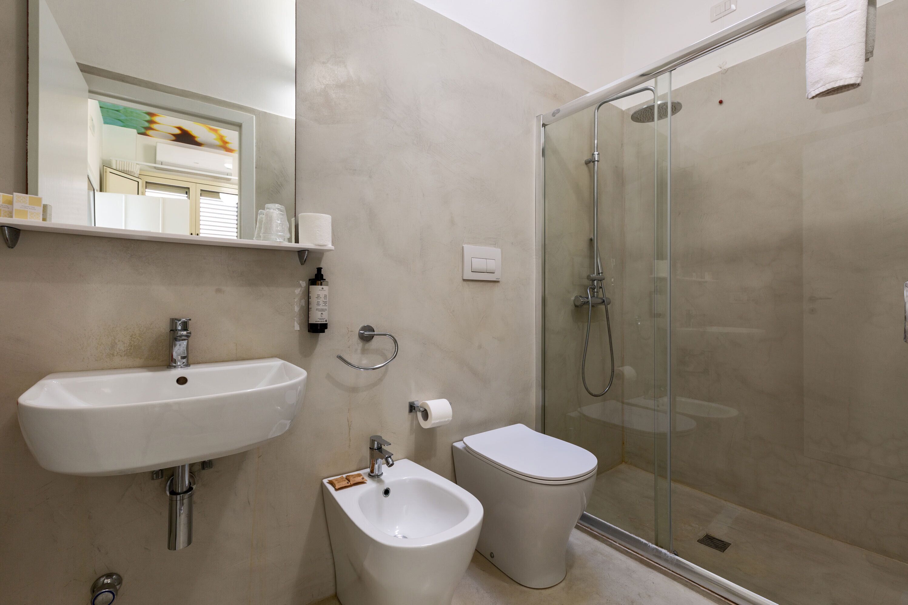 Haartrockner, Handtücher