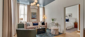 The Downtown Post The Abbigail Suite