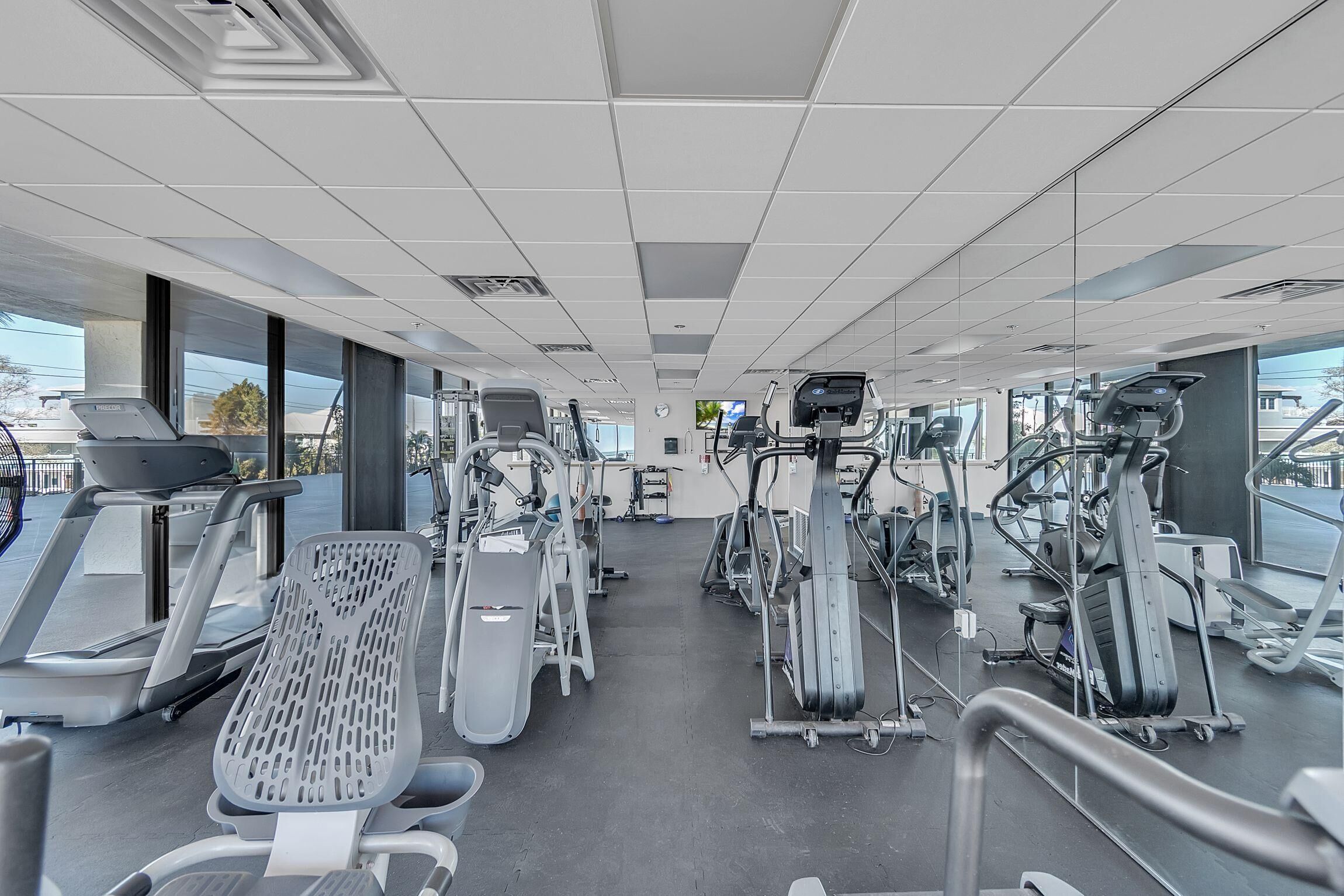 Appartamento, 1 letto queen (Mansions By The Sea 306A - Premier) | Area fitness