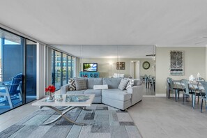 Condo, 1 Queen Bed (Mansions By The Sea 306A - Premier) | Living area - Mansions By The Sea 306a - Premier (Treasure Island)