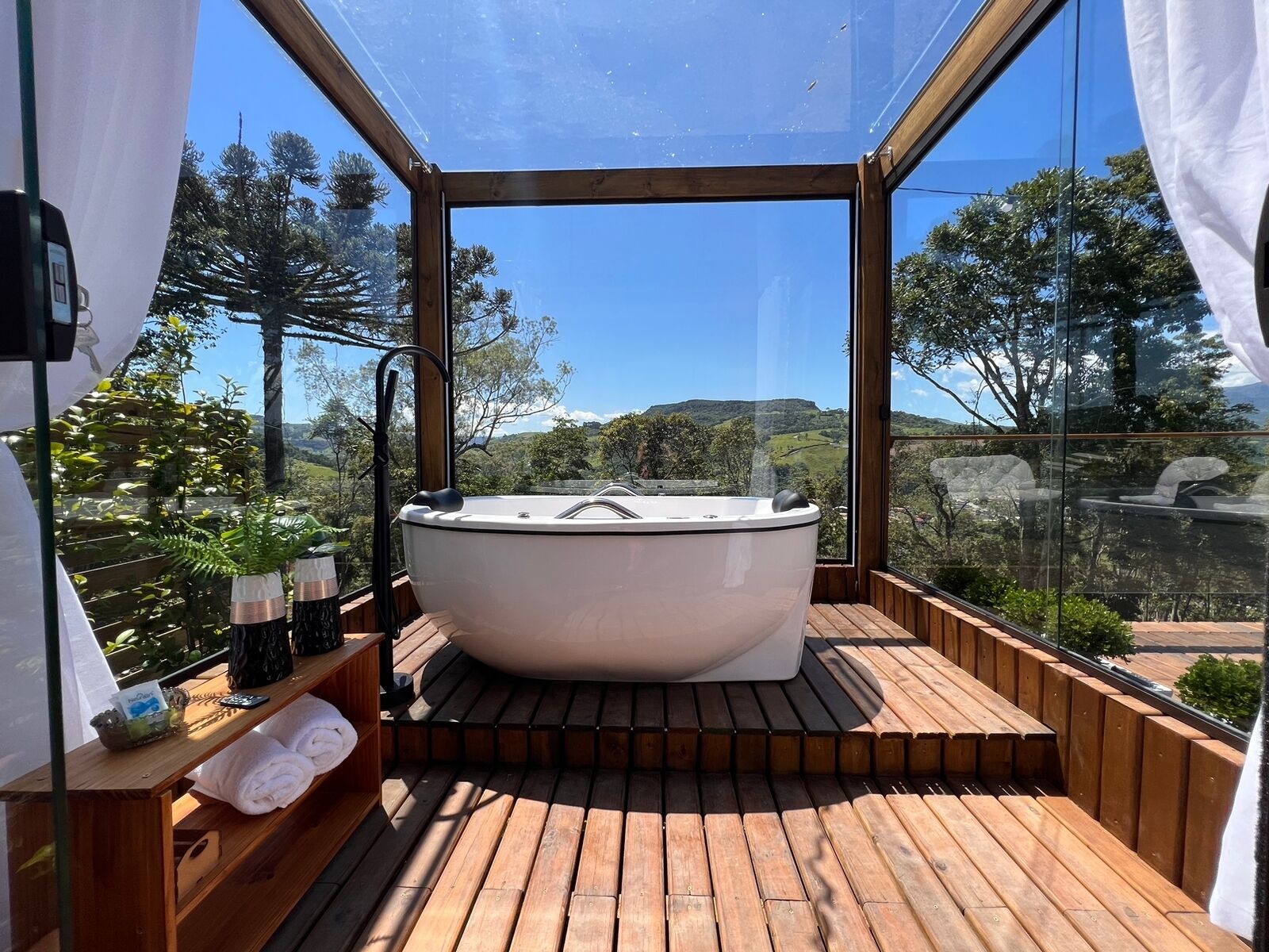 Bañera de hidromasaje privada