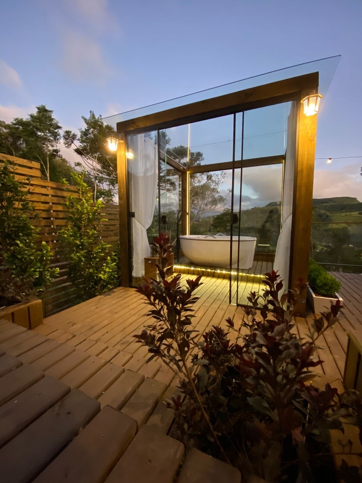 行動屋 | 私人 Spa 浴池