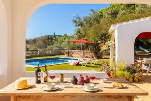 Outdoor dining - Villa La Higuera - Three Bedroom Villa, Sleeps 6 (Torrox)