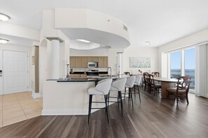 Condo, Multiple Beds (Salida del Sol 1101) | Private kitchen - Salida del Sol 1101 (Daytona Beach Shores)