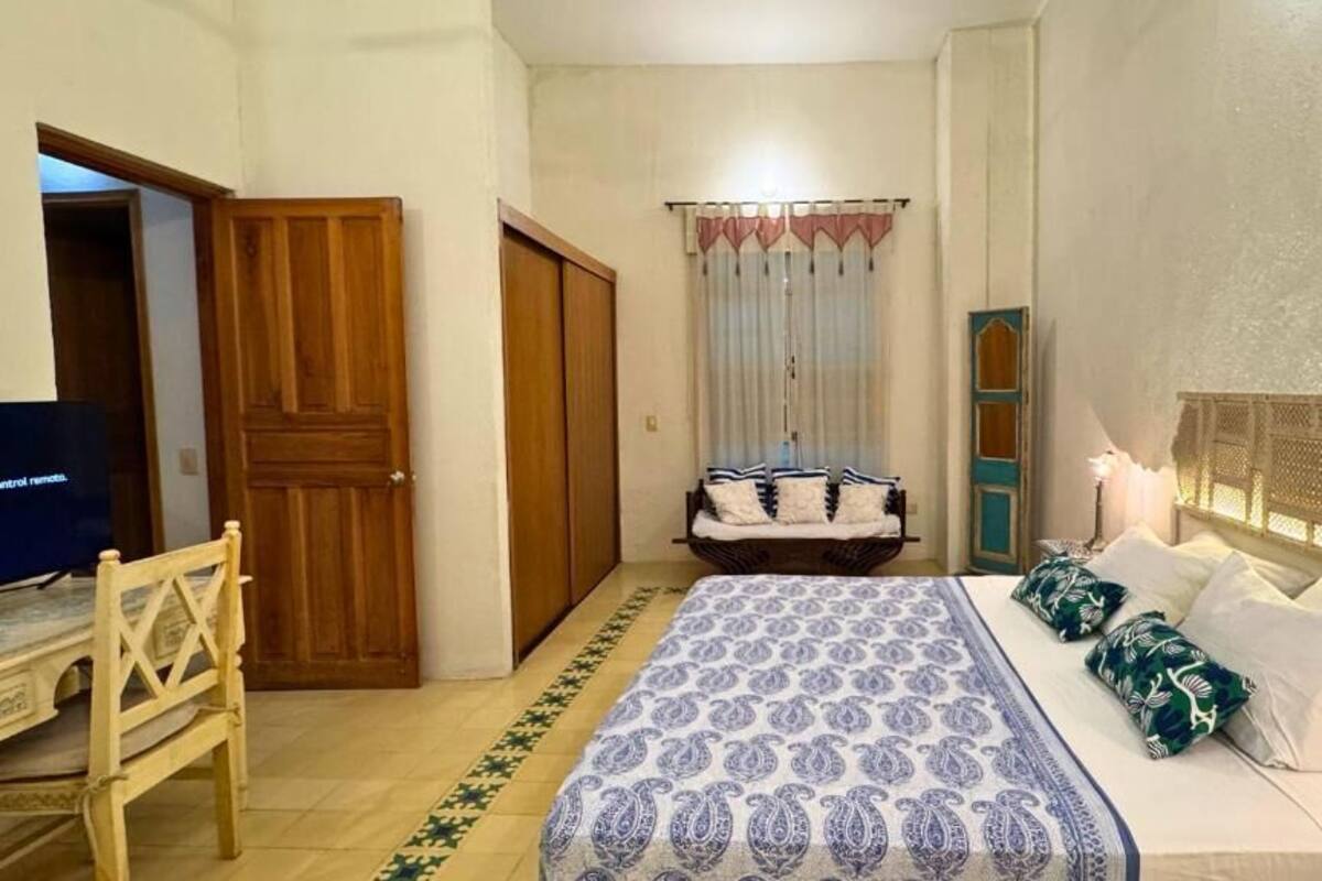 Perhesviitti, patio, kaupunkinäköala | Silitysrauta/-lauta, ilmainen Wi-Fi