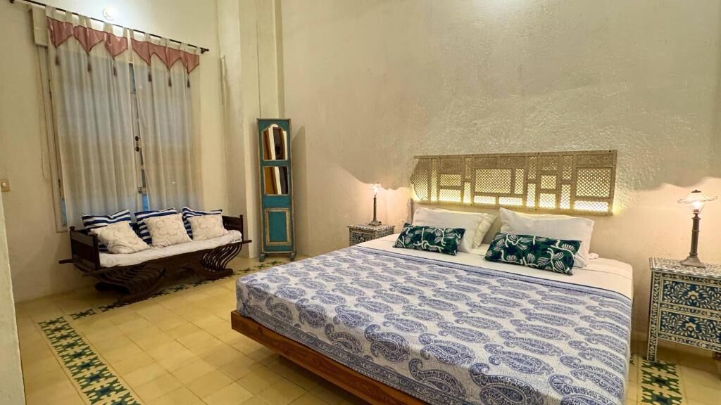 Tabla de planchar con plancha y wifi gratis 