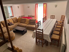 Interior - Séjour nature, Villa française (Villarzel-du-Razès)