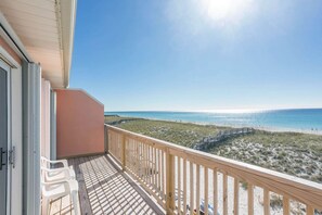 Property grounds - Beauty And The Beach (Navarre Beach)