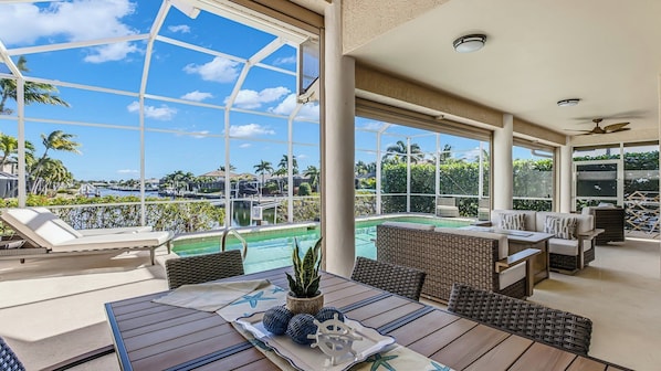 Dining - Copperfield Ct, 79 in Marco Island, FL (Marco Island)