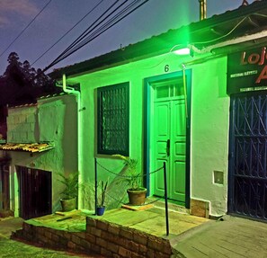 Exterior detail - Private Room in the City Center / Independent Entrance with 5G Wi-Fi. (Ouro Preto)