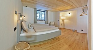 4 chambres, bureau, fer et planche à repasser, Wi-Fi gratuit