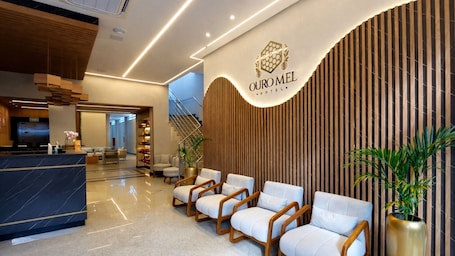 Lobby. HOTEL OURO MEL