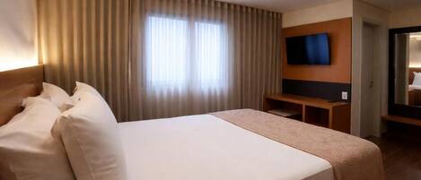 Iron/ironing board, free WiFi