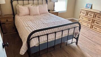 2 bedrooms, free WiFi, bed sheets