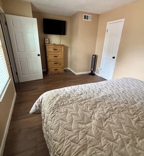 2 habitaciones, wifi gratis y ropa de cama