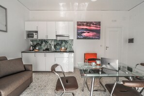 Private kitchen - Apartment with balcony near Maradona Stadium (Napoli)