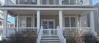 Ocean City, NJ. Cozy Second Floor Condo at 35th Street. Family-owned and managed