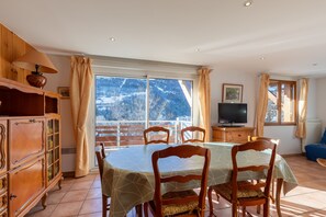 Dining - Le Parc Neige - Vue Montagne (Briancon)