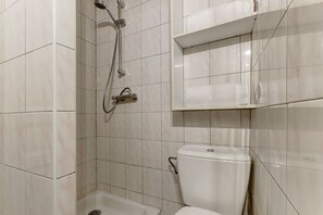 Hårføner og håndklær