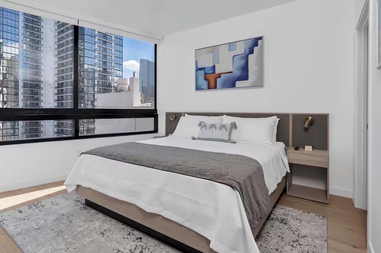 1 chambre, bureau, fer et planche à repasser, Wi-Fi gratuit