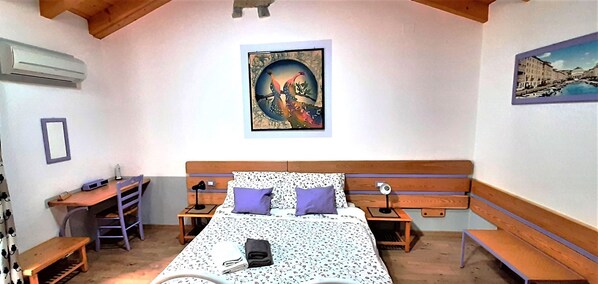 Huone, 1 makuuhuone, tupakointi sallittu, näköala puutarhaan | 1 makuuhuone