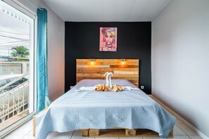 3 bedrooms, iron/ironing board, WiFi, bed sheets - Le Nid Tropical - Jacuzzi - Vue sur Mer (Saint-Pierre)