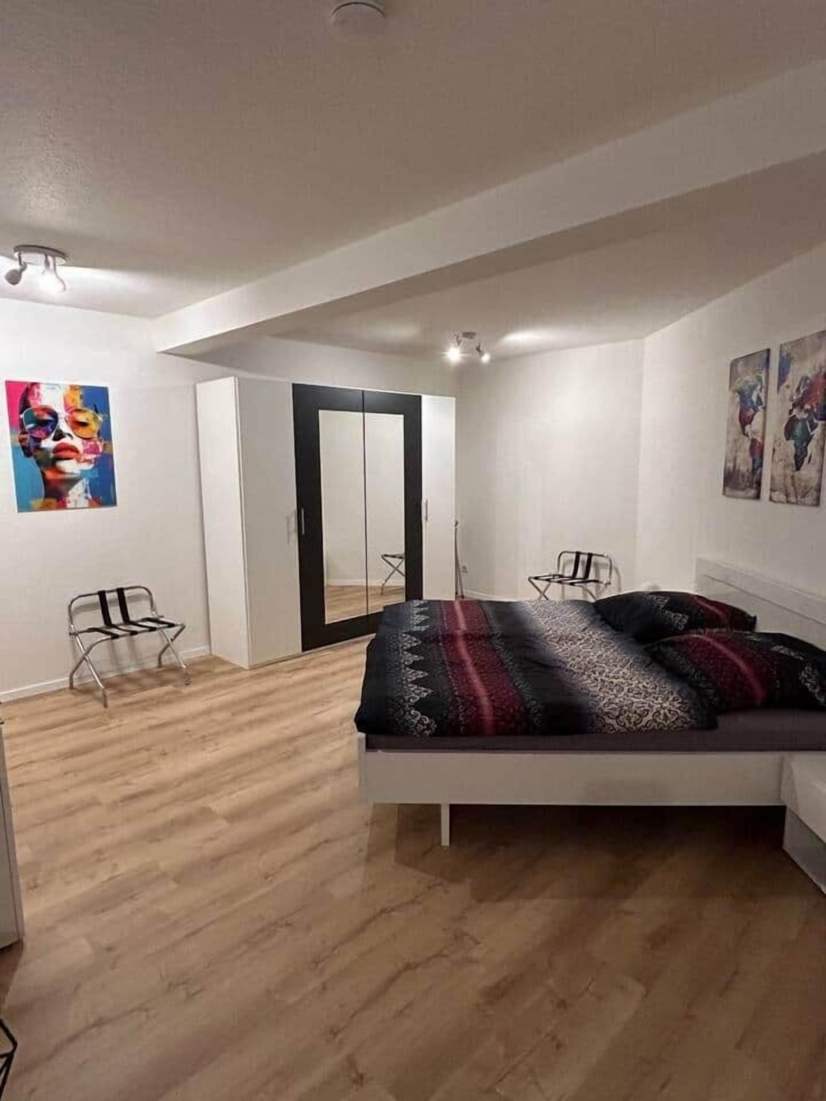 3 室のベッドルーム、WiFi